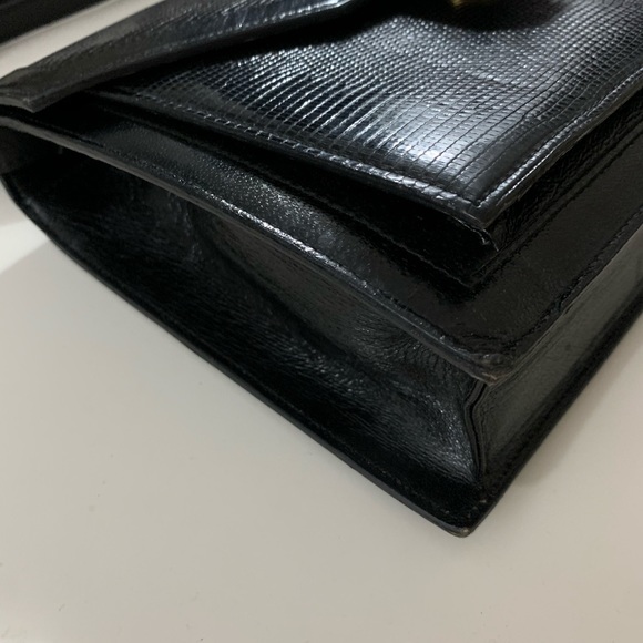 Authentic Yves Saint Laurent vintage lizard embossed leather shoulder bag - Picture 9 of 17